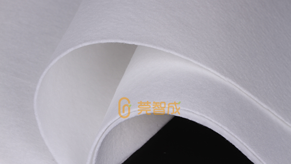 國產(chǎn)中間相瀝青基碳纖維實(shí)現(xiàn)量產(chǎn)，填補(bǔ)領(lǐng)域空白！
