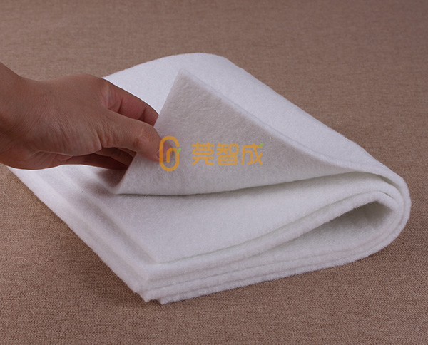隔熱針刺無(wú)紡布廠