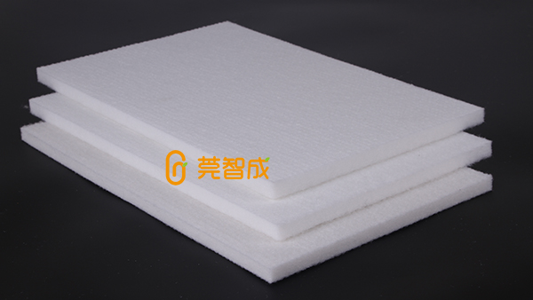 休息還能降噪？這都是床墊硬質(zhì)棉的功勞