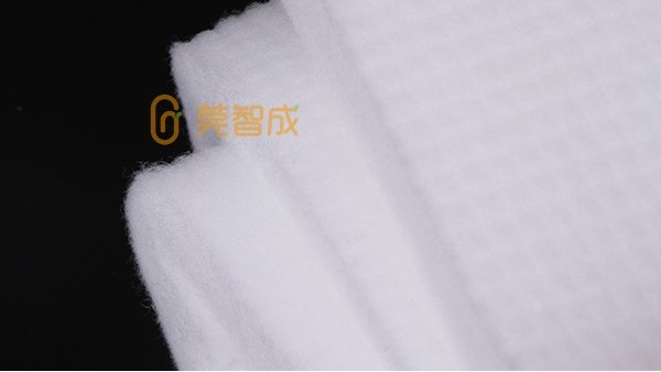 做床上用品的羊毛和無膠棉哪個比較好？