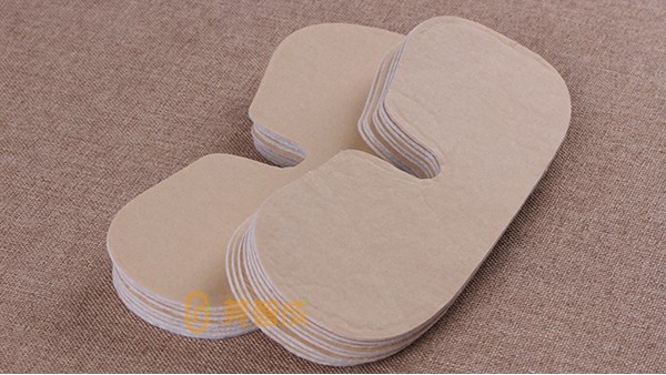 背膠針刺棉對(duì)膠層有什么要求？