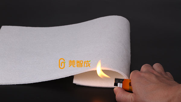 防火阻燃棉用途-防火、隔熱，不易燃燒