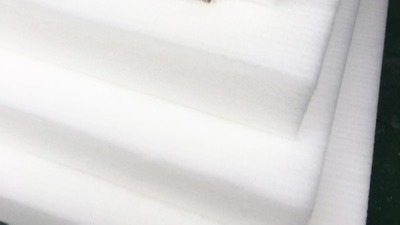 智成硬質(zhì)棉生產(chǎn)廠家告訴您：硬質(zhì)棉和海綿的區(qū)別？