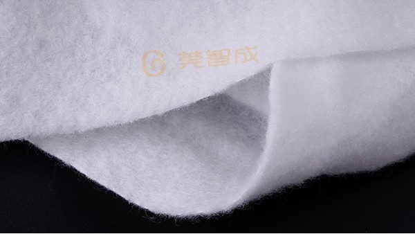 非織造布行業(yè)：疫情催化發(fā)展契機 非織造產(chǎn)業(yè)長期可期